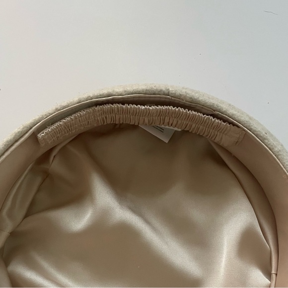 Universal Thread - Beret NWOT - Picture 5 of 9